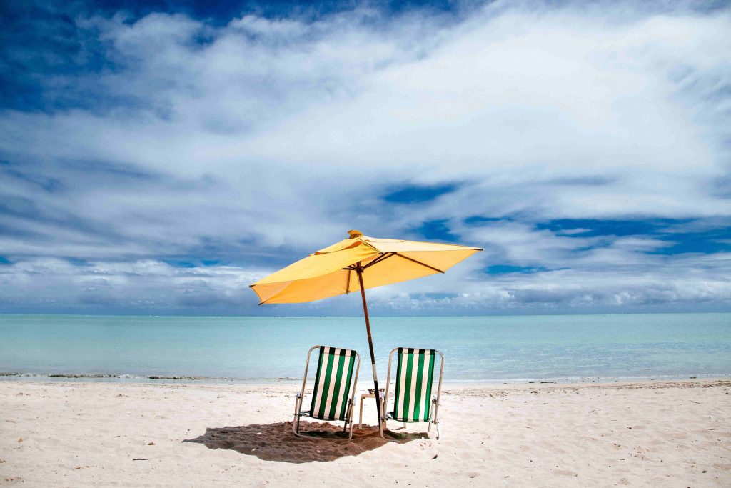 otimizado beach parasol green beach chairs shore